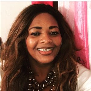 Meet your Posher, Linda